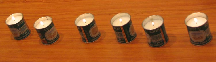 Шесть свечей в память о шести миллионах евреев - жертв Шоа