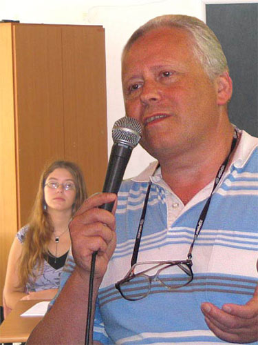 Выступает Михаил Польский